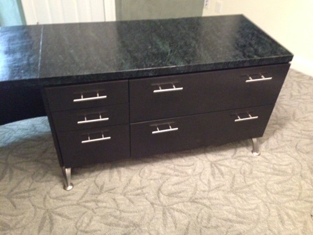 Sacaremento Modern Executive Desk